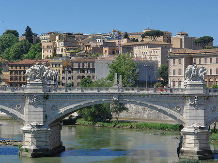 Ponte Vittorio Emanuele II Foto 