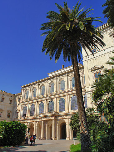  Foto Sehenswürdigkeit  von Rom Palazzo Barberini am Nordabhang des Quirinalshügels